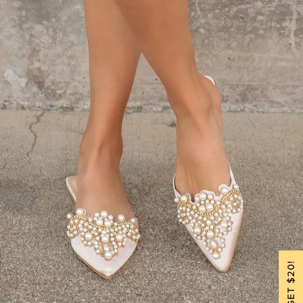 Wedding or dress flats. Light ivory w pearls, gold, rhinestones. Never worn.